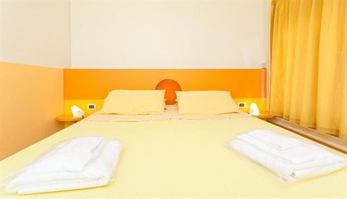 Hotel Rainbow Palermo Dış mekan fotoğraf