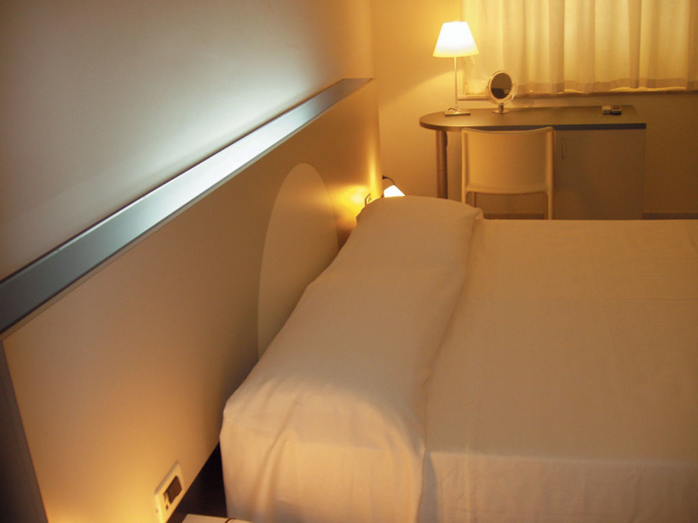 Hotel Rainbow Palermo Dış mekan fotoğraf